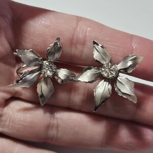 B.N. Signed Brushed Silver Tone Vintage 1950's Flower Screw Back Earrings